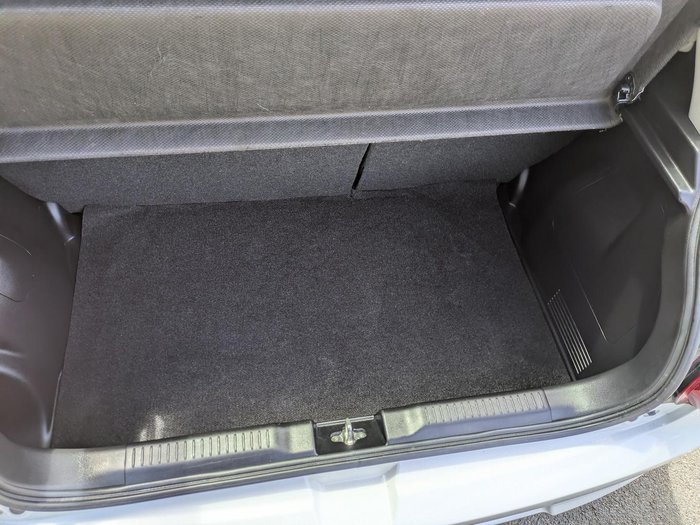 2018 Suzuki Swift GL Navigator