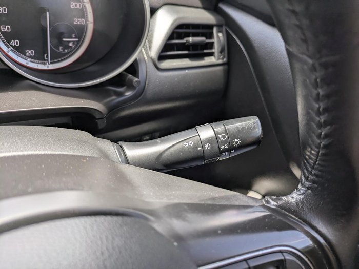 2018 Suzuki Swift GL Navigator