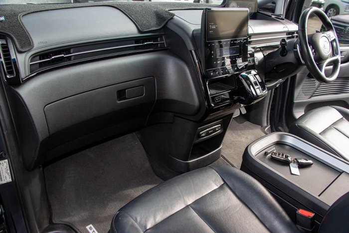 2021 Hyundai STARIA Highlander