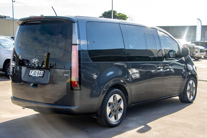2021 Hyundai STARIA Highlander