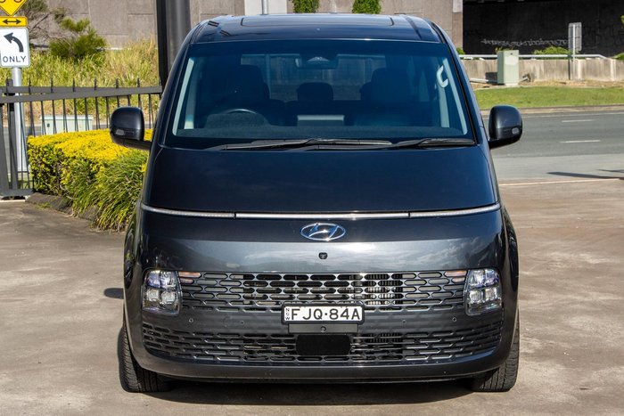 2021 Hyundai STARIA Highlander