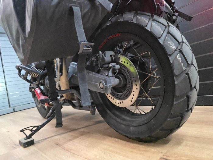 2020 MOTO GUZZI V85 TT Red