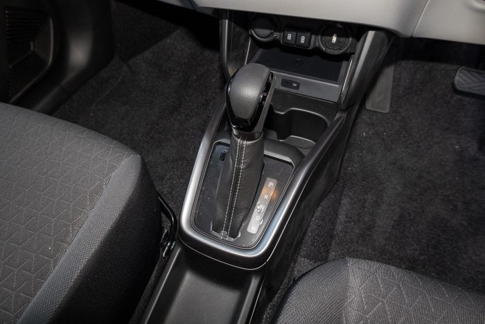 2024 Suzuki Swift Hybrid GLX