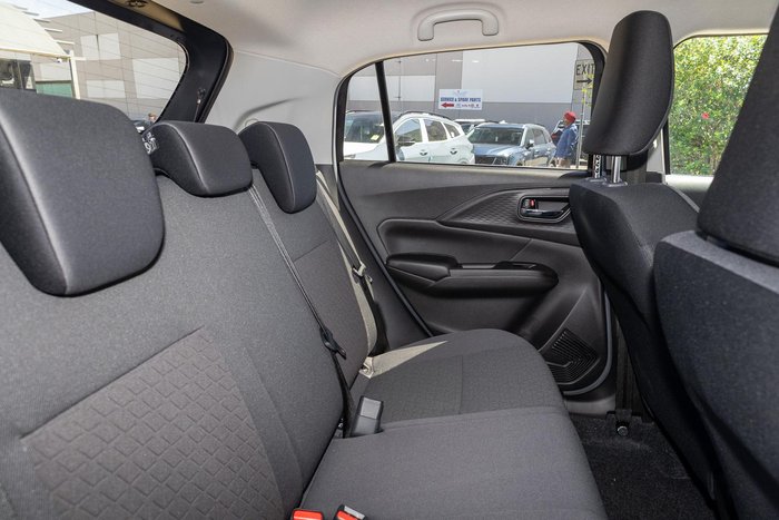 2024 Suzuki Swift Hybrid GLX