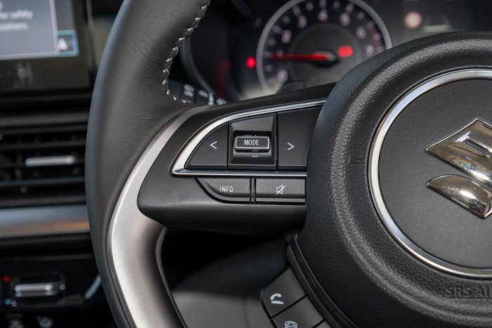 2024 Suzuki Swift Hybrid GLX