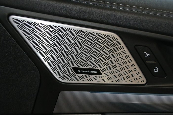 2024 BMW iX1 eDrive20 xLine