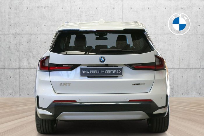 2024 BMW iX1 eDrive20 xLine