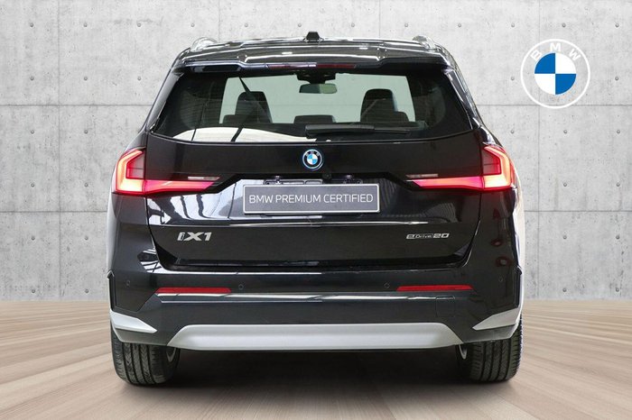 2024 BMW iX1 eDrive20 xLine