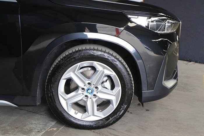 2024 BMW iX1 eDrive20 xLine