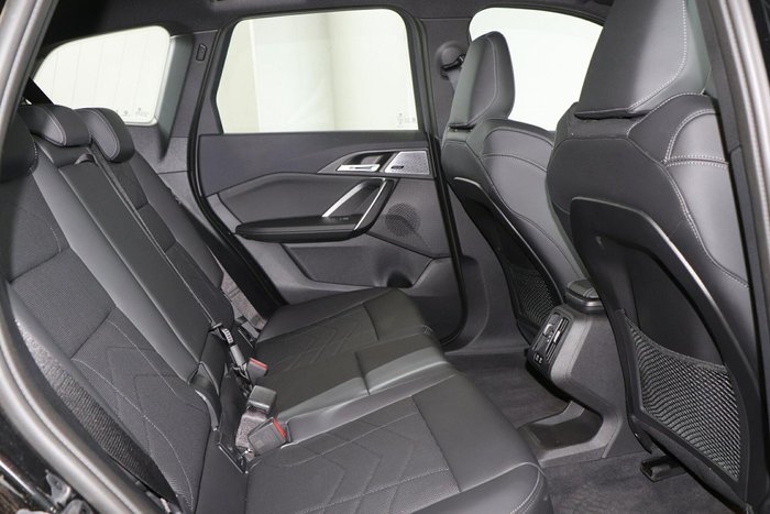 2024 BMW iX1 eDrive20 xLine