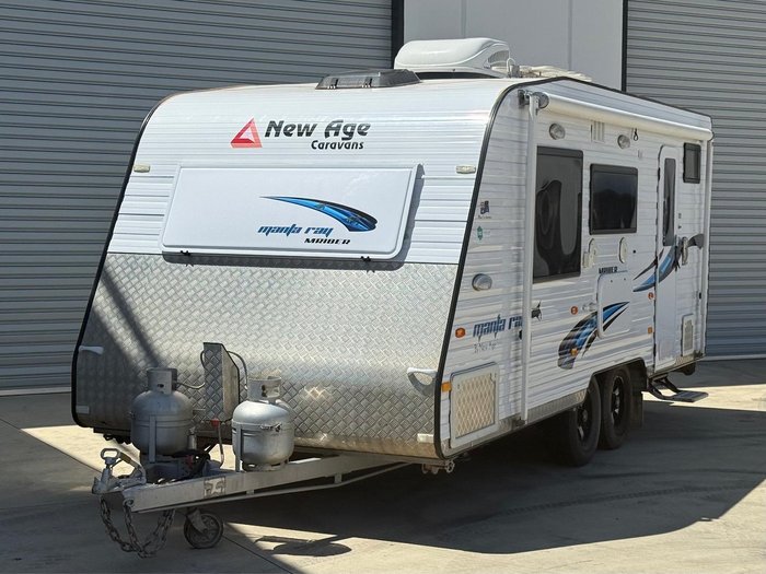 2017 New Age Caravans Manta Ray Mr18ers2