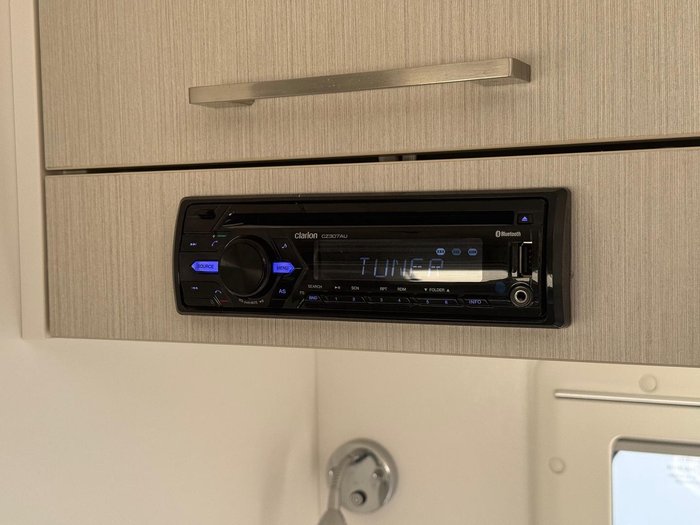 2017 New Age Caravans Manta Ray Mr18ers2