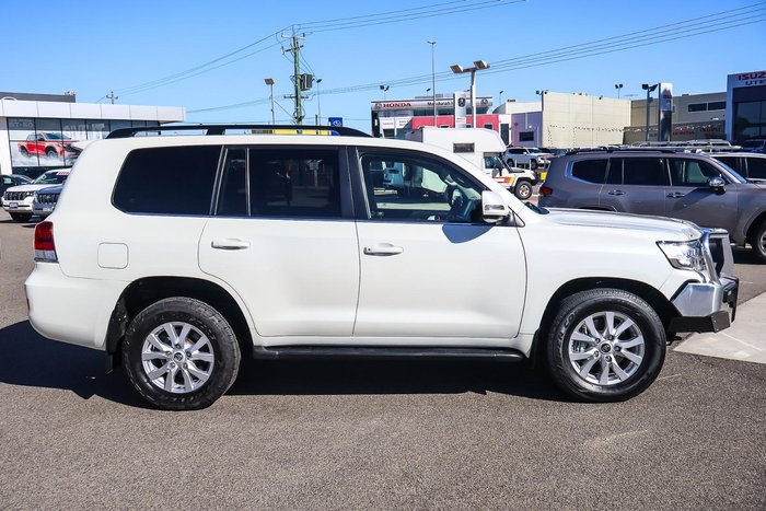 2021 Toyota Landcruiser VX