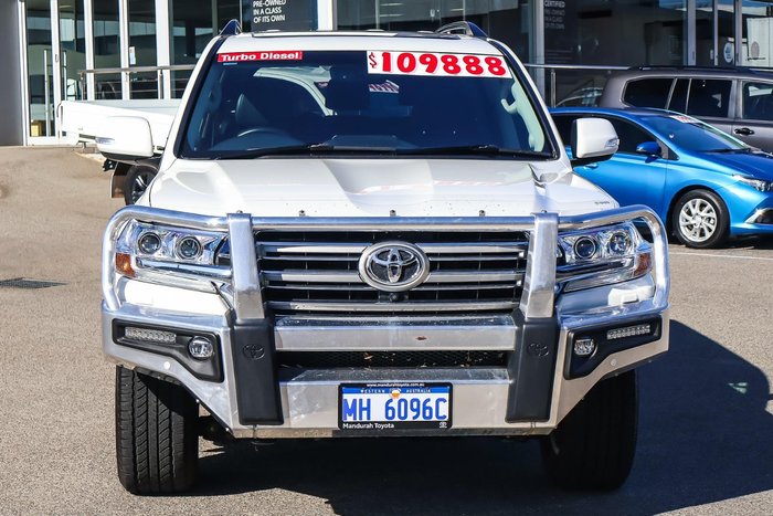 2021 Toyota Landcruiser VX