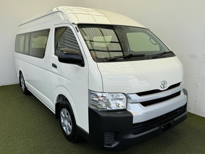 2017 Toyota Hiace Commuter