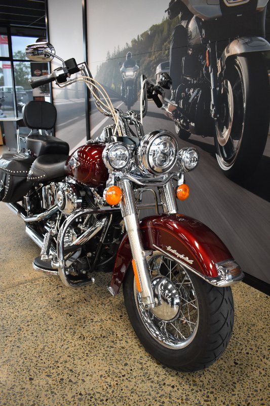2014 HARLEY-DAVIDSON FLSTC HERITAGE SOFTAIL CLASSIC