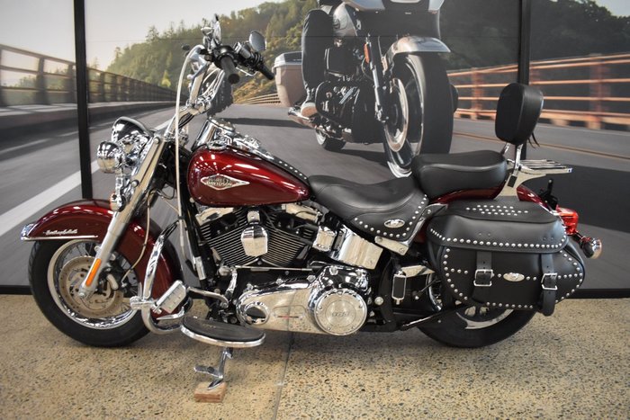 2014 HARLEY-DAVIDSON FLSTC HERITAGE SOFTAIL CLASSIC