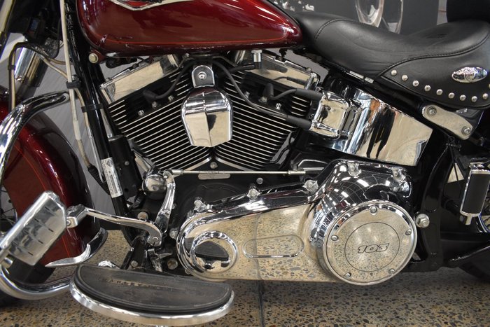 2014 HARLEY-DAVIDSON FLSTC HERITAGE SOFTAIL CLASSIC