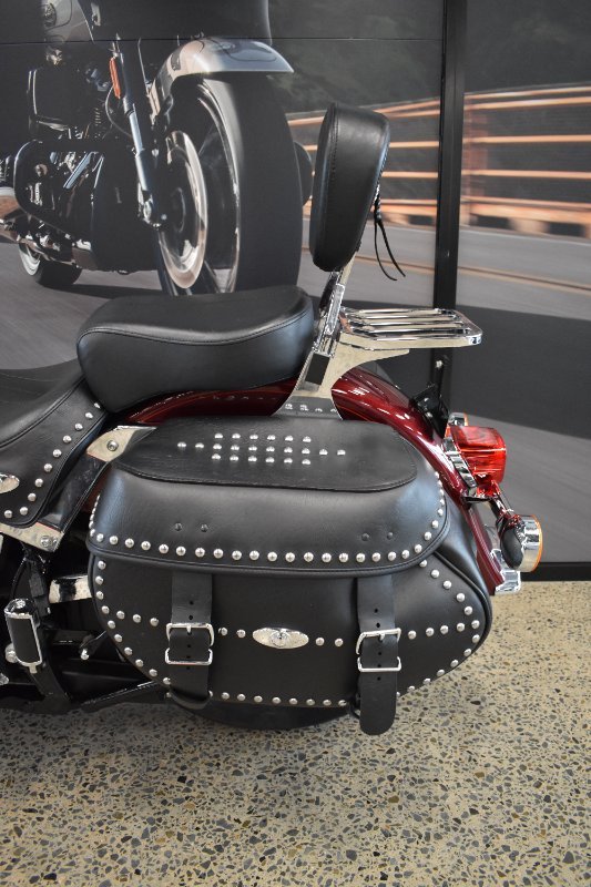 2014 HARLEY-DAVIDSON FLSTC HERITAGE SOFTAIL CLASSIC