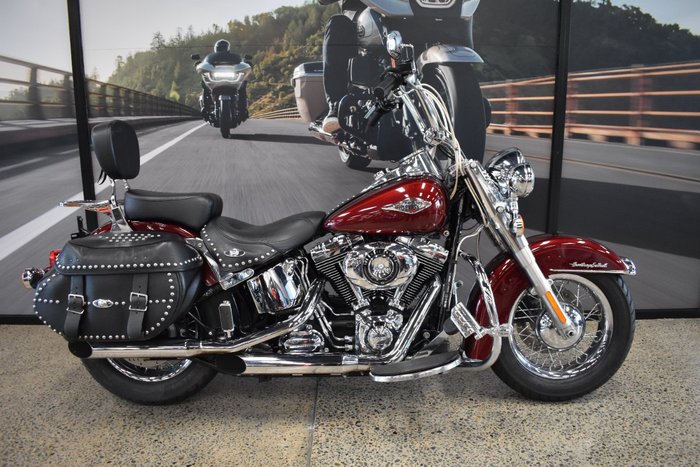 2014 HARLEY-DAVIDSON FLSTC HERITAGE SOFTAIL CLASSIC