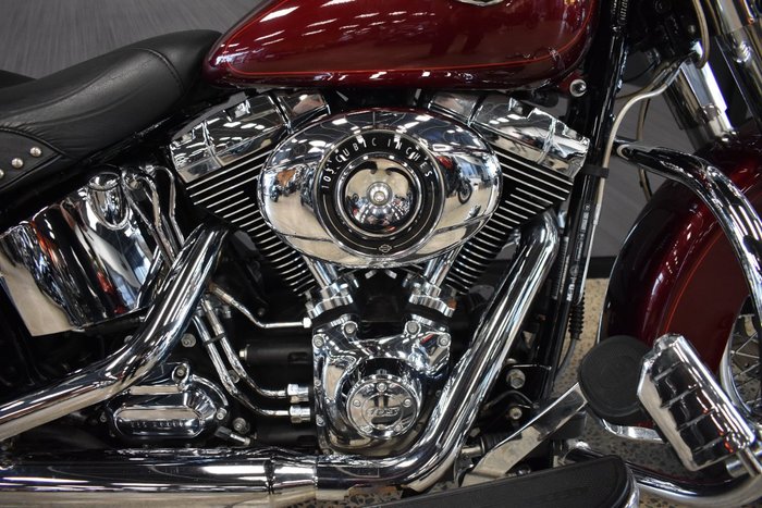2014 HARLEY-DAVIDSON FLSTC HERITAGE SOFTAIL CLASSIC