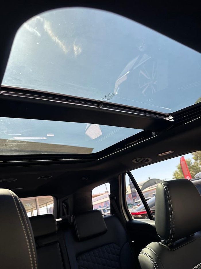 2024 Ford Everest Platinum