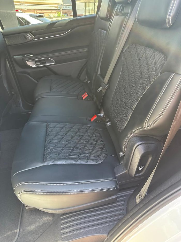 2024 Ford Everest Platinum