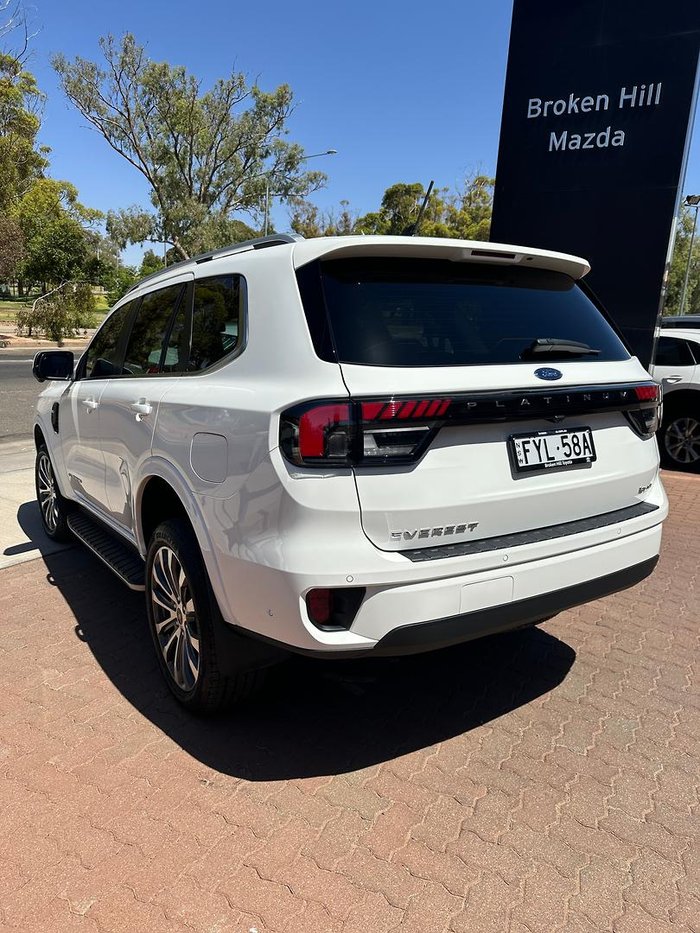2024 Ford Everest Platinum