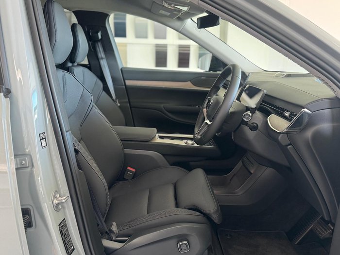 2025 Volvo EX90 Plus Twin Motor