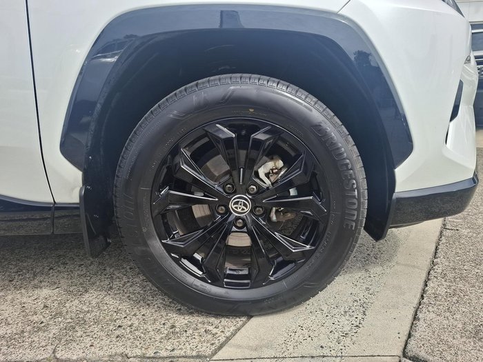 2023 Toyota RAV4 XSE