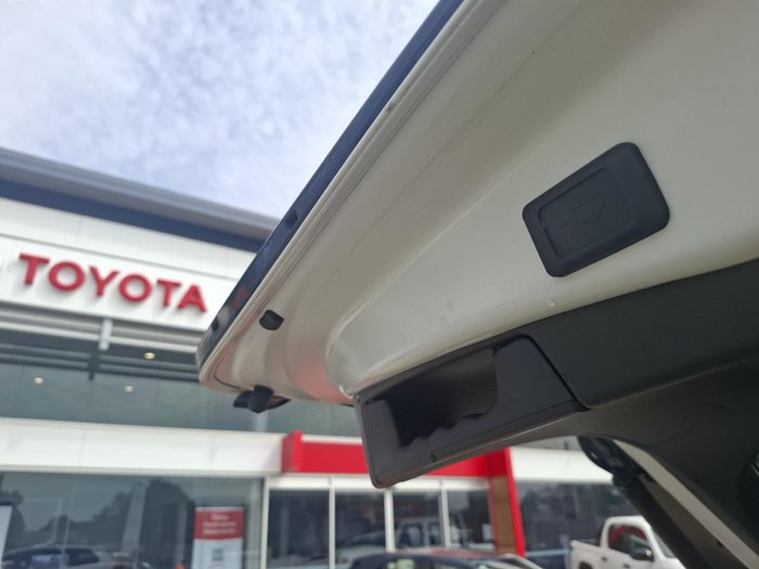 2023 Toyota RAV4 XSE