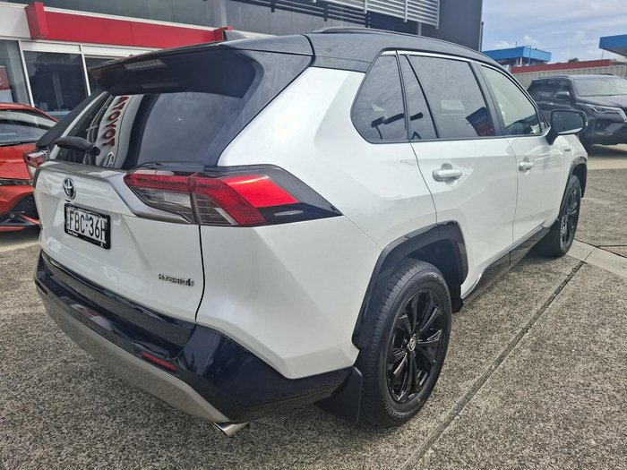 2023 Toyota RAV4 XSE
