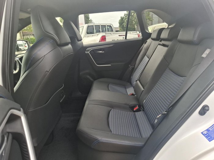 2023 Toyota RAV4 XSE