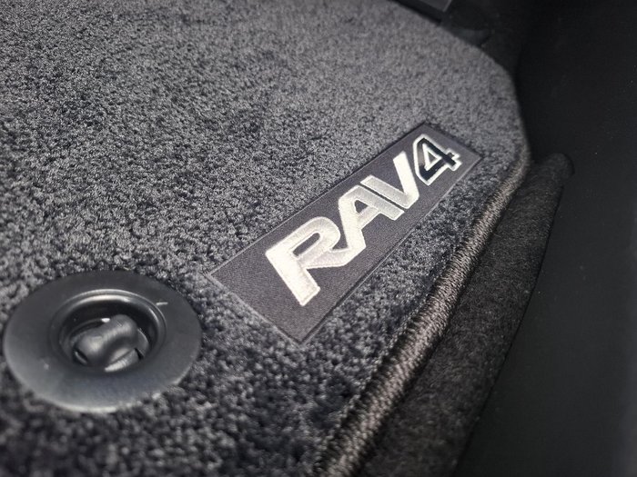 2023 Toyota RAV4 XSE