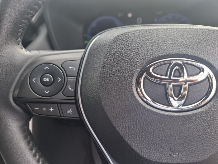 2023 Toyota RAV4 XSE