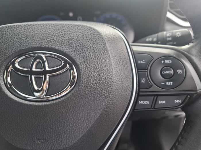 2023 Toyota RAV4 XSE