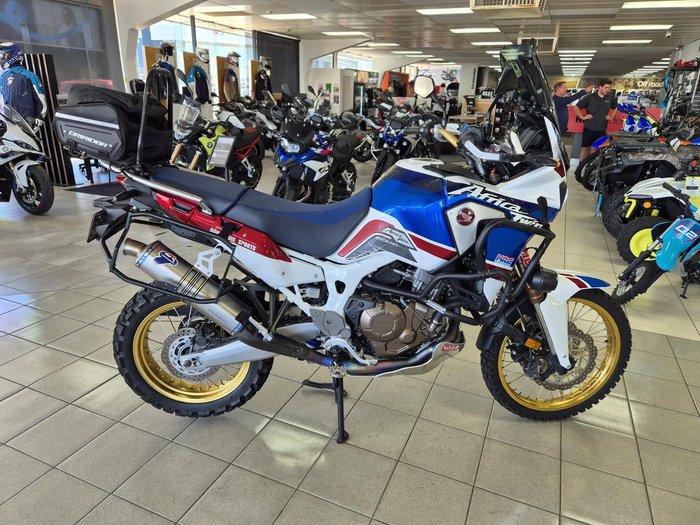 2018 Honda Africa Twin Adventure Sports (CRF1000AL2) Africa Twin White