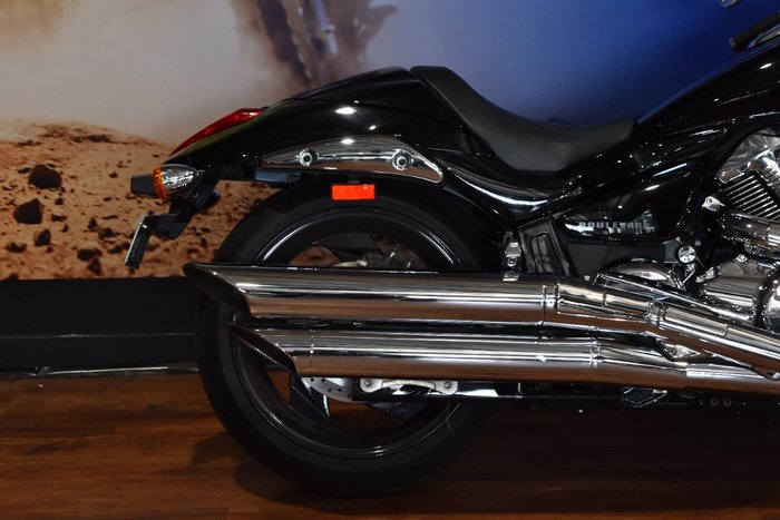 2019 Suzuki VZR 1800 BOULEVARD (M109R) Black