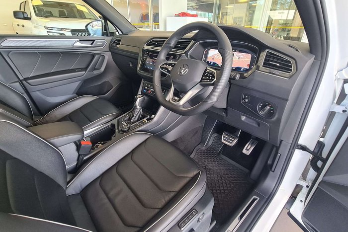 2021 Volkswagen Tiguan 162TSI R-Line