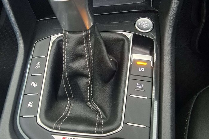 2021 Volkswagen Tiguan 162TSI R-Line