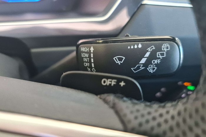 2021 Volkswagen Tiguan 162TSI R-Line