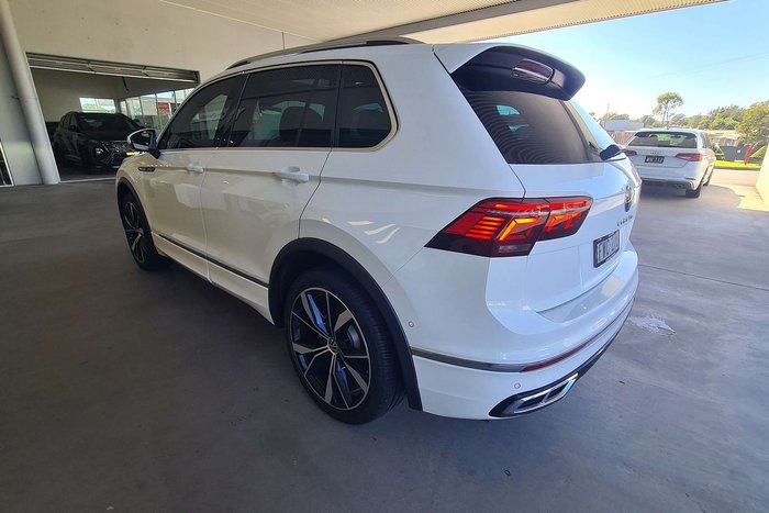 2021 Volkswagen Tiguan 162TSI R-Line