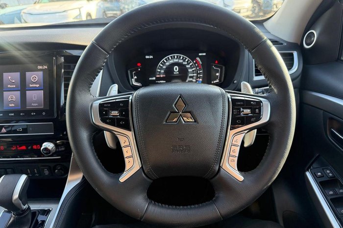 2022 Mitsubishi Pajero Sport Exceed
