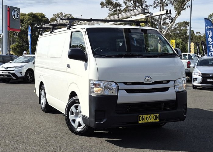 2017 Toyota Hiace