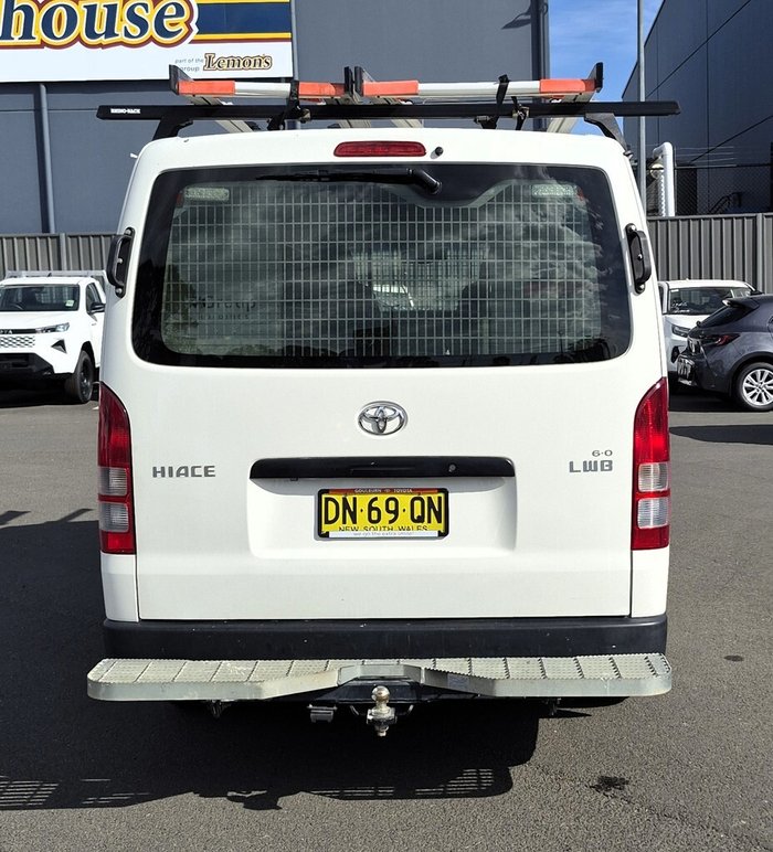 2017 Toyota Hiace LWB