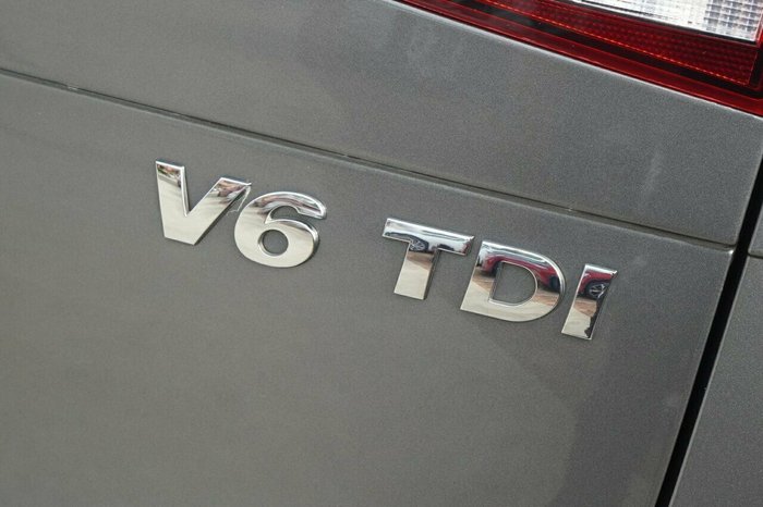 2017 Volkswagen Touareg Monochrome