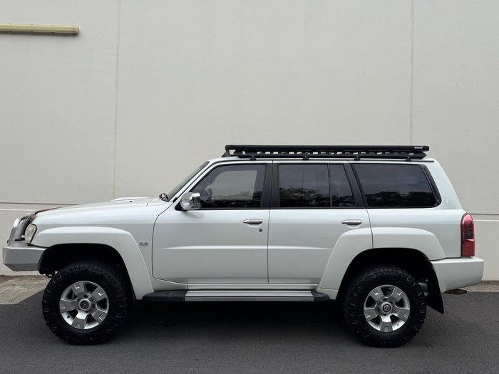 2013 Nissan Patrol ST