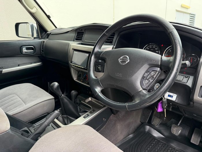 2013 Nissan Patrol ST