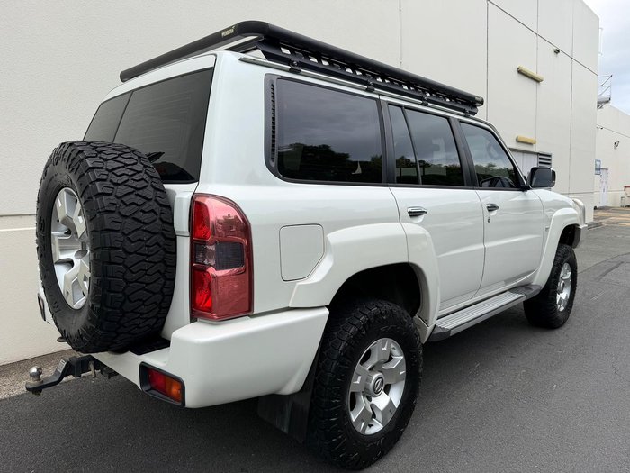 2013 Nissan Patrol ST