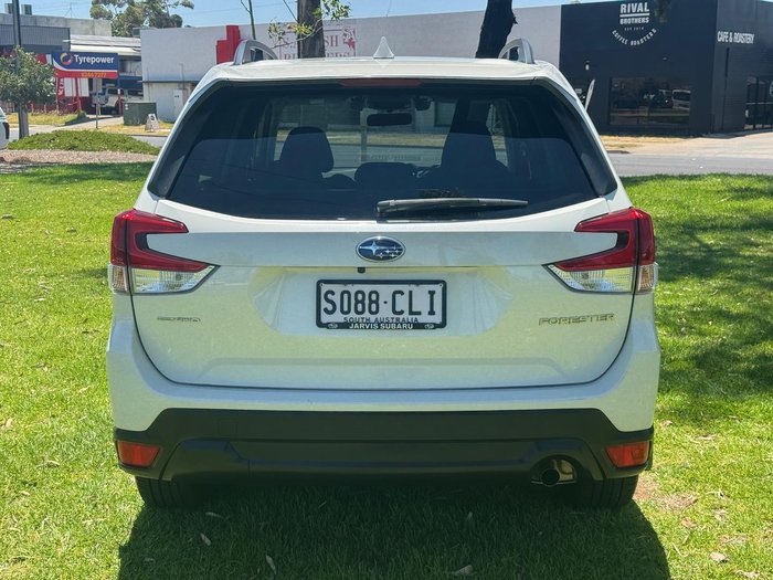 2020 Subaru Forester 2.5i